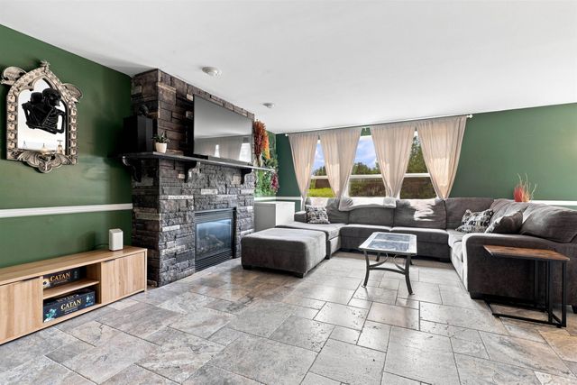 5064 Meadow Crest Circle, Grand Blanc Twp, MI 48442