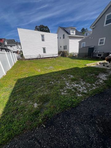 51 Flint Street, Somerville, MA 02145