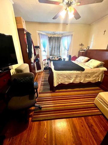 51 Flint Street, Somerville, MA 02145