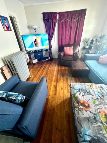 51 Flint Street, Somerville, MA 02145