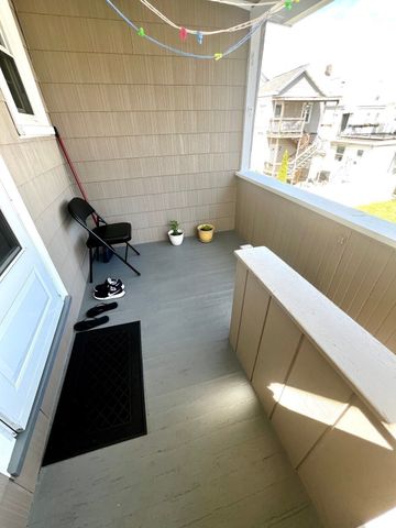 51 Flint Street, Somerville, MA 02145