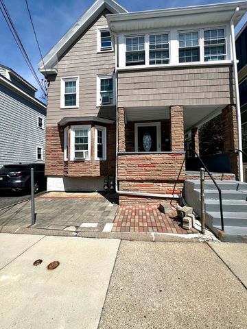 51 Flint Street, Somerville, MA 02145