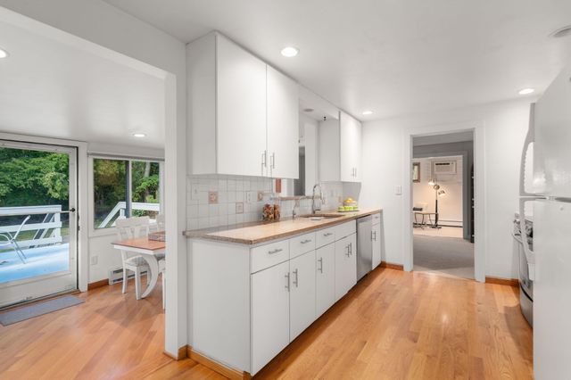 16 Stanley Road, Newton, MA 02468
