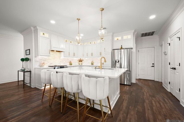 13865 Parkway Dr, Denham Springs, LA 70726