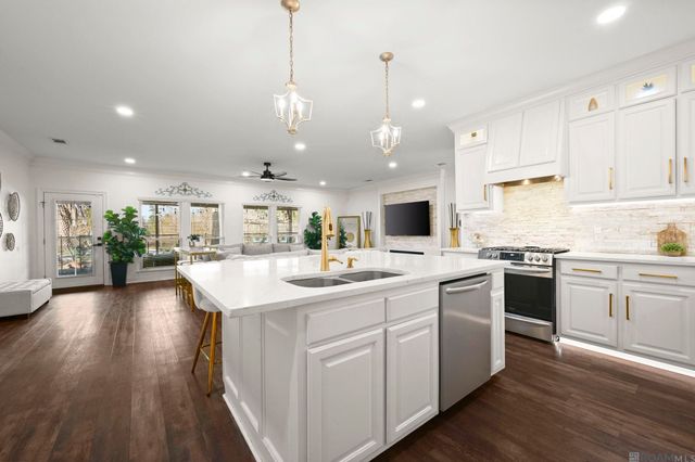 13865 Parkway Dr, Denham Springs, LA 70726