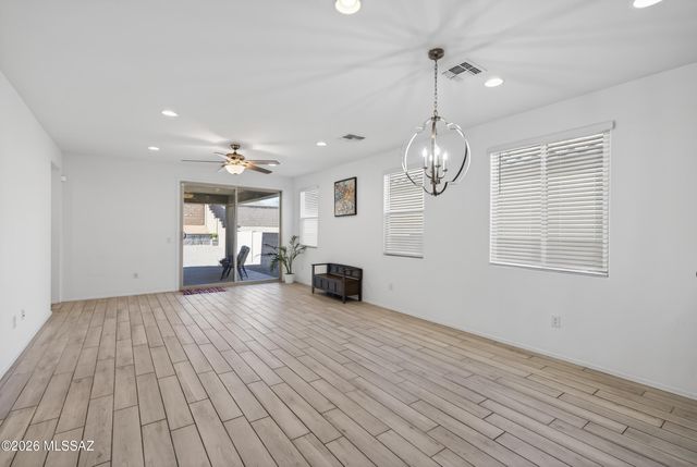 15388 S Camino Oculi, Sahuarita, AZ 85629