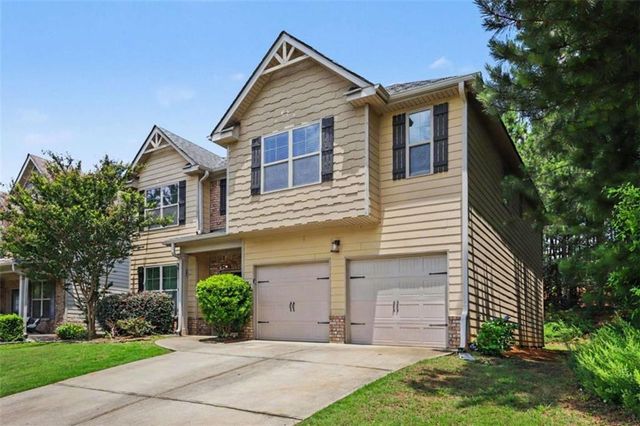 302 Kells Ct., Woodstock, GA 30188