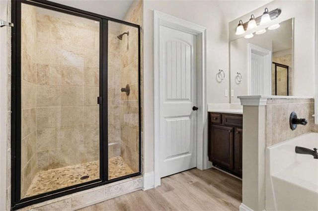 302 Kells Ct., Woodstock, GA 30188