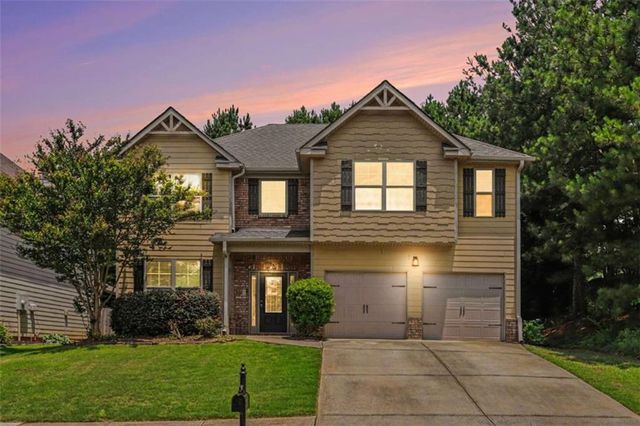 302 Kells Ct., Woodstock, GA 30188