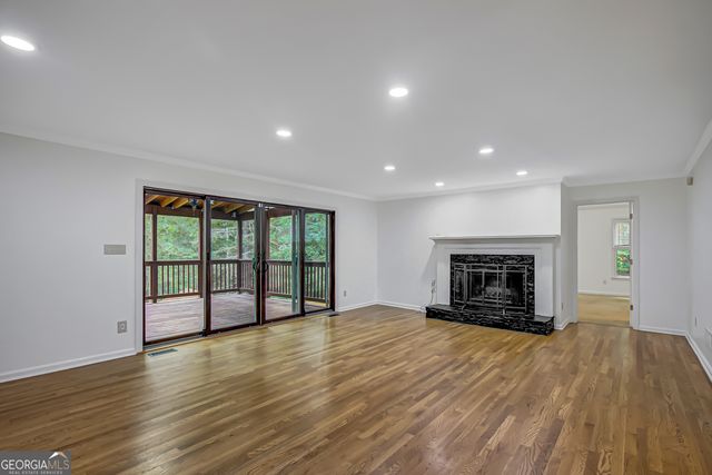 195 Blackberry Run, Fayetteville, GA 30214