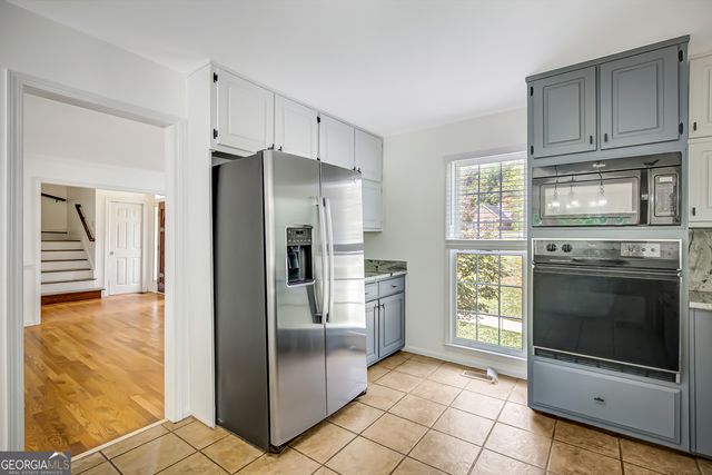 195 Blackberry Run, Fayetteville, GA 30214