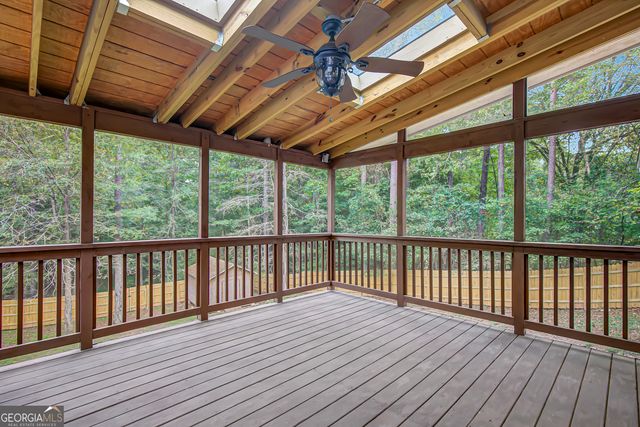 195 Blackberry Run, Fayetteville, GA 30214