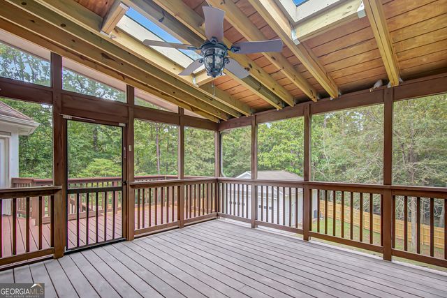 195 Blackberry Run, Fayetteville, GA 30214