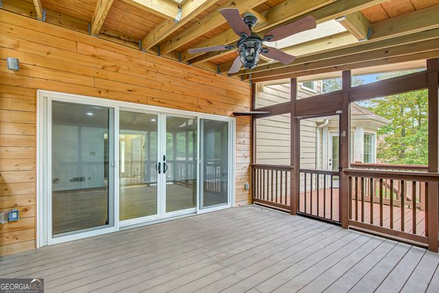 195 Blackberry Run, Fayetteville, GA 30214