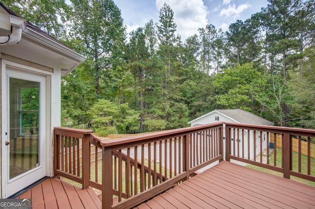 195 Blackberry Run, Fayetteville, GA 30214