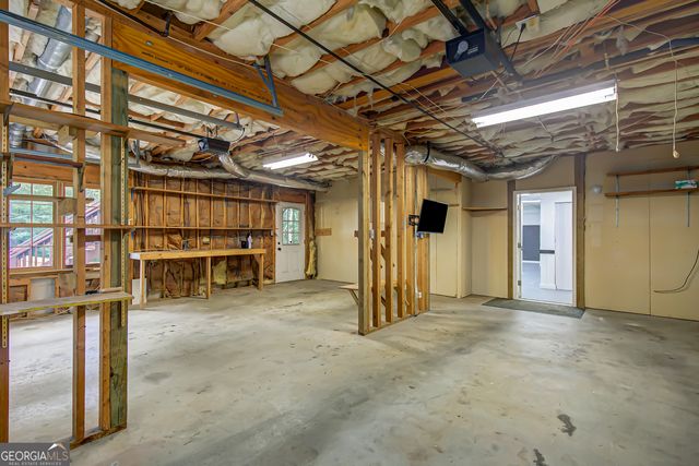 195 Blackberry Run, Fayetteville, GA 30214