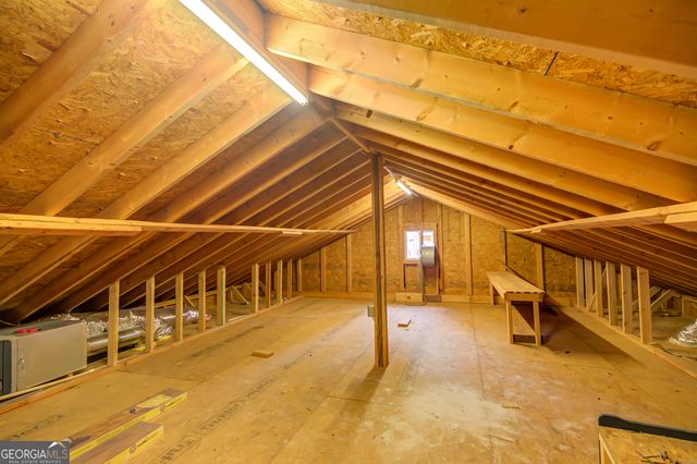 195 Blackberry Run, Fayetteville, GA 30214