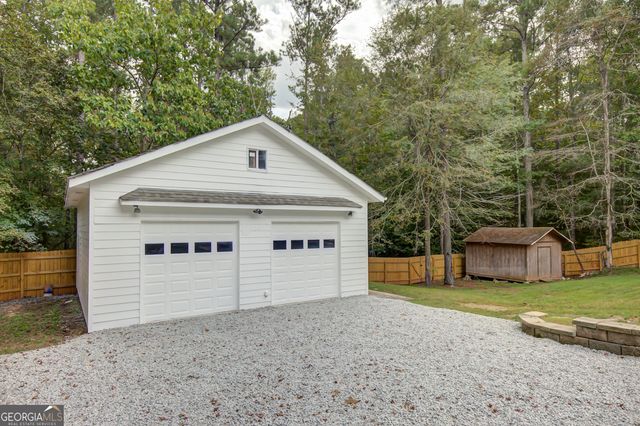 195 Blackberry Run, Fayetteville, GA 30214