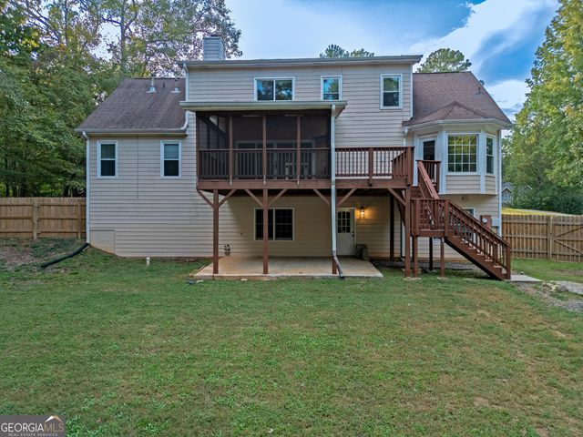 195 Blackberry Run, Fayetteville, GA 30214