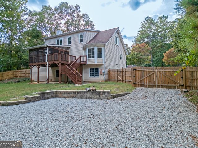 195 Blackberry Run, Fayetteville, GA 30214