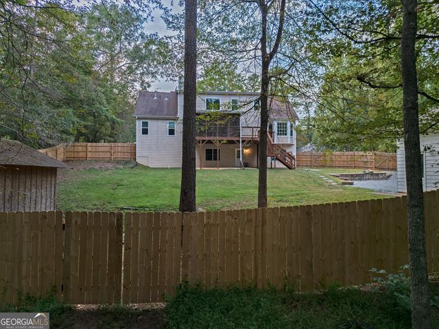 195 Blackberry Run, Fayetteville, GA 30214