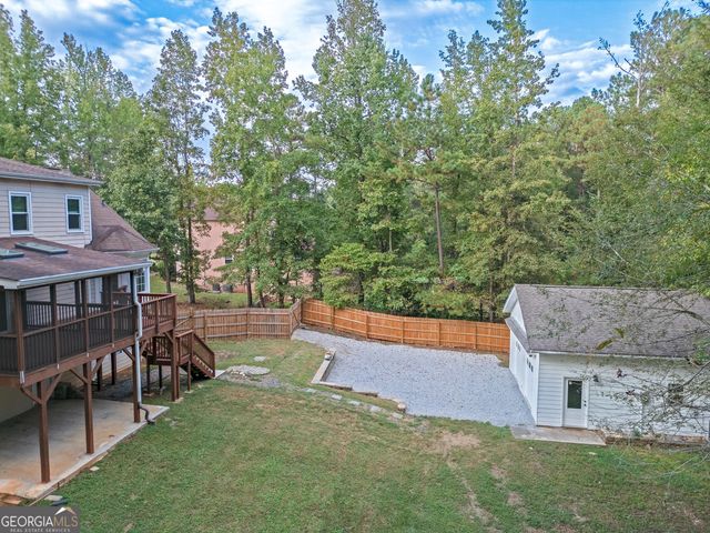 195 Blackberry Run, Fayetteville, GA 30214