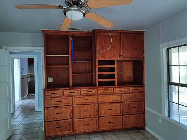 3213 8th Avenue, Fort Worth, TX 76110