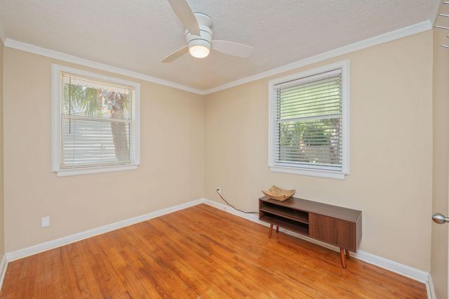 226 NE Beachview Drive, Fort Walton Beach, FL 32547