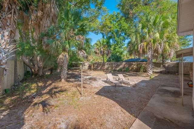 226 NE Beachview Drive, Fort Walton Beach, FL 32547