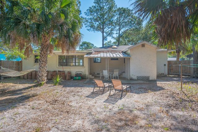 226 NE Beachview Drive, Fort Walton Beach, FL 32547