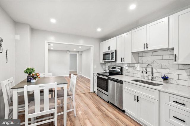 3908 ELMWOOD DR, Alexandria, VA 22303