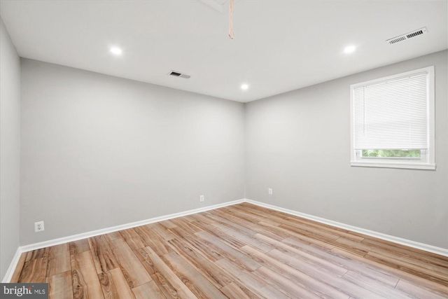 3908 ELMWOOD DR, Alexandria, VA 22303