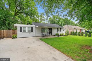 3908 ELMWOOD DR, Alexandria, VA 22303