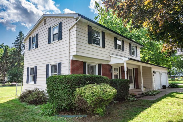 102 Lincolnwood Drive, Battle Creek, MI 49015