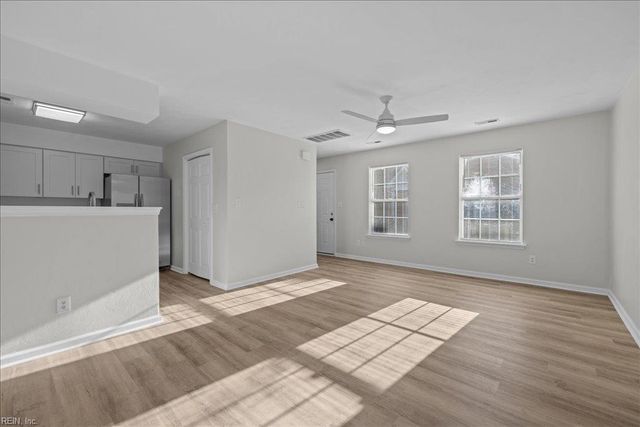 3610 Whitechapel ARCH, Chesapeake, VA 23321