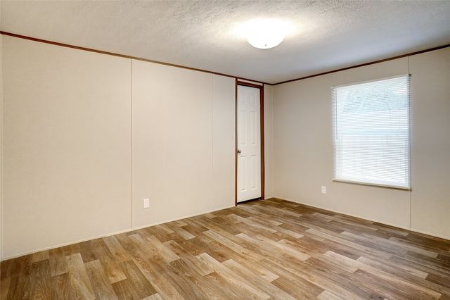 2509 Elk Trail, Granbury, TX 76048