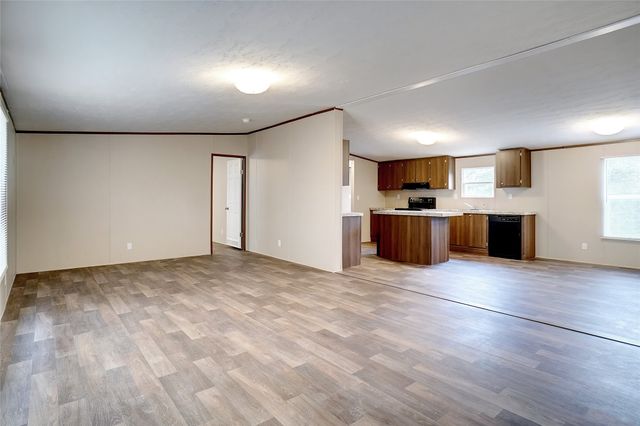 2509 Elk Trail, Granbury, TX 76048