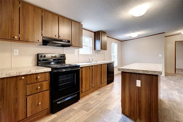 2509 Elk Trail, Granbury, TX 76048