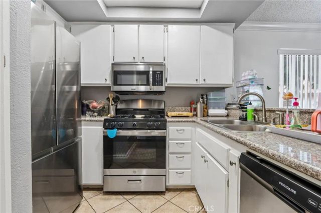 998 La Costa, Corona, CA 92879