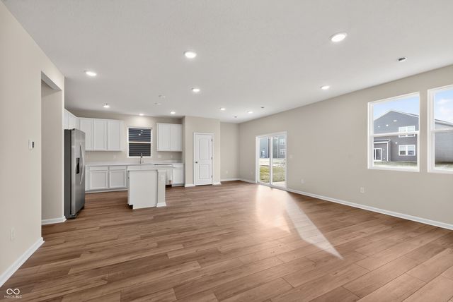 3894 Riverstone Drive, Whitestown, IN 46075