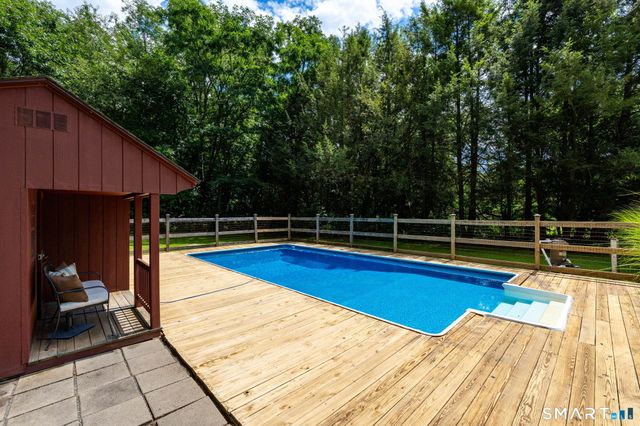 336 Maple Street, Litchfield, CT 06759