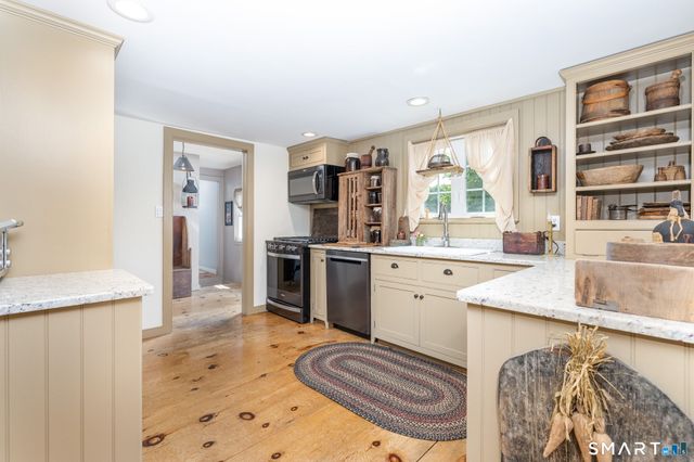 336 Maple Street, Litchfield, CT 06759