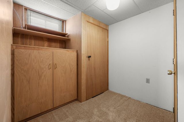 2609 11TH AVE NW, Minot, ND 58703