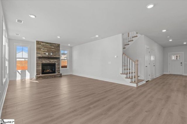 327 Florence Street, Spartanburg, SC 29303