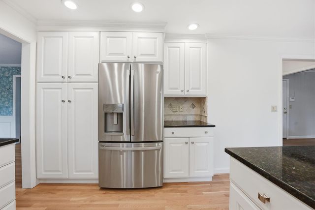 1955 Rosebery Drive, Upper Arlington, OH 43220