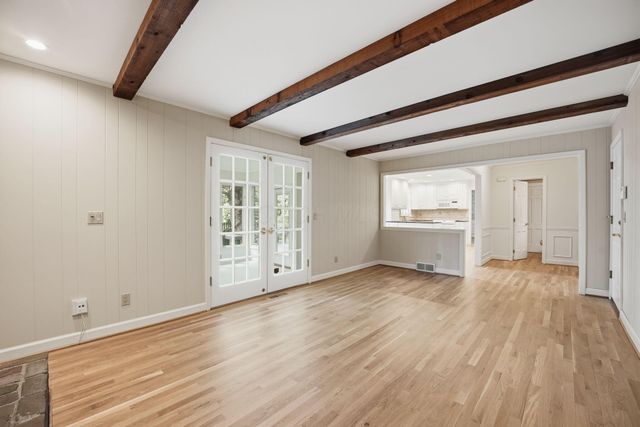 1955 Rosebery Drive, Upper Arlington, OH 43220