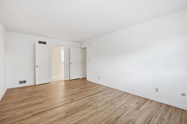 1955 Rosebery Drive, Upper Arlington, OH 43220