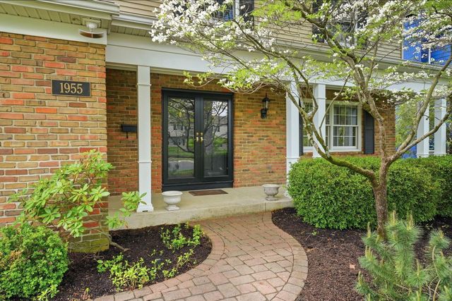 1955 Rosebery Drive, Upper Arlington, OH 43220