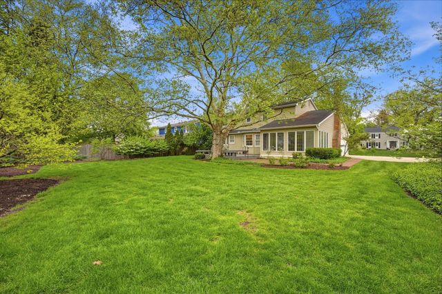 1955 Rosebery Drive, Upper Arlington, OH 43220