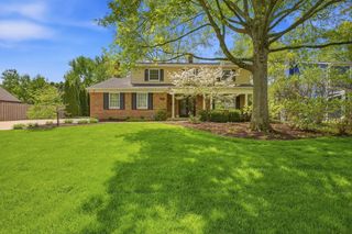 1955 Rosebery Drive, Upper Arlington, OH 43220